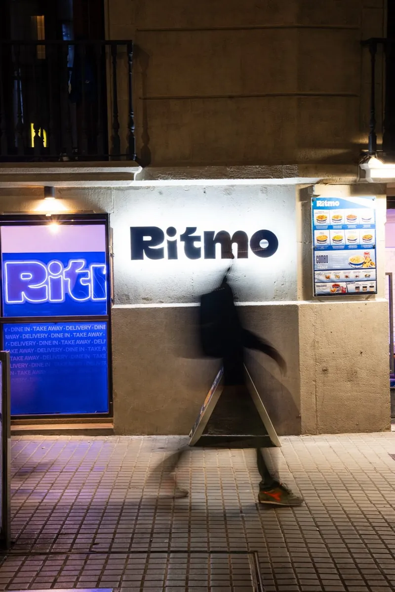 Ritmo Provença 213, Barcelona