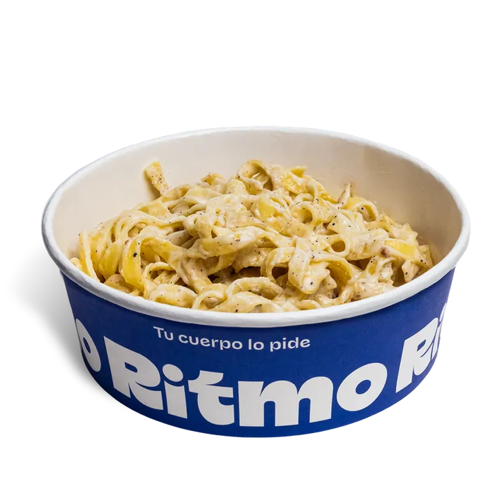 Tagliatelle Cacio e Pepe — pasta italiana Ritmo Barcelona