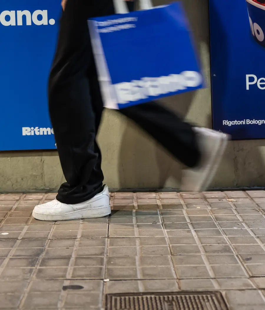 Una bolsa de Ritmo por la calle